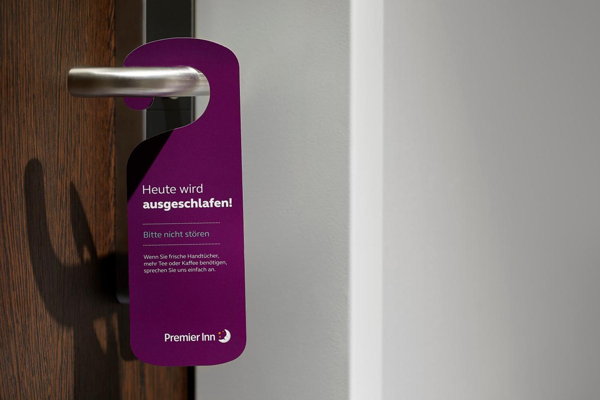 Premier Inn Berlin City Wilmersdorf Buitenkant foto